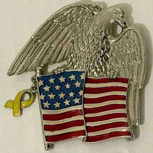 STUNNING AMERICAN EAGLE FLAG YELLOW RIBBON ORNAMENT - Picture 1 of 4